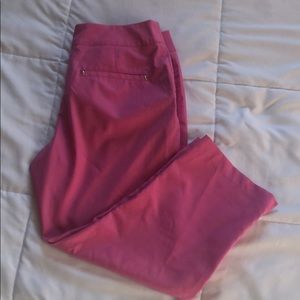 PGA Tour Golf Capris